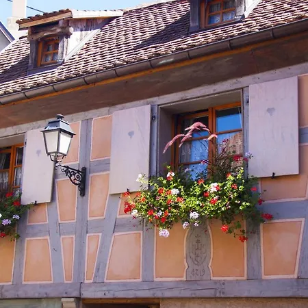 Holiday home Maison En Duplex